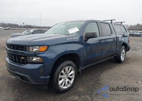 2020 Chevrolet Silverado 1500 4Wd Short Bed Custom из США, поврежденный, VIN 3GCUYBEF2LG331360